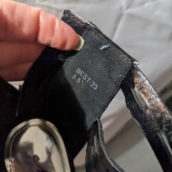 Sequin black pumps - Picture 4 of 5